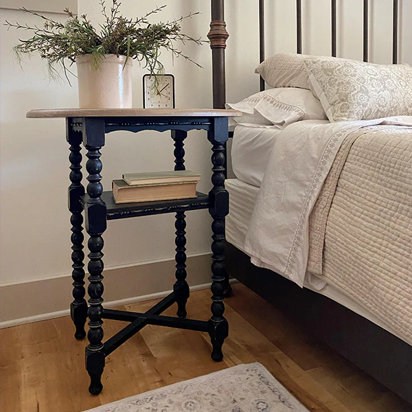 Turned Leg Black Accent Table