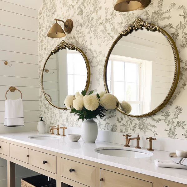 Round Gleaming Primrose Mirror | French Gold Ornate Filigree