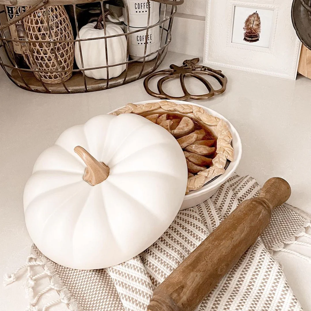 Pumpkin Pie Dish