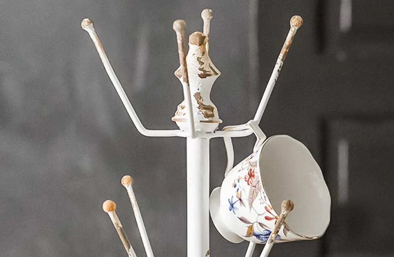 8-Hook Display Stand