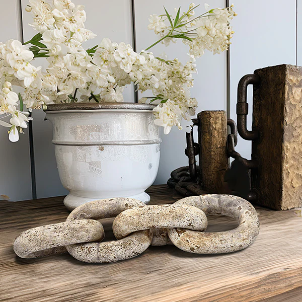 Rustic Chunky Chain Link Tabletop Décor
