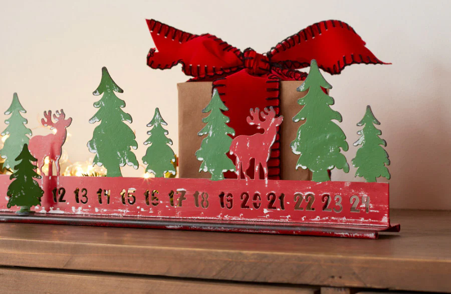 Metal Landscape Christmas Countdown Calendar