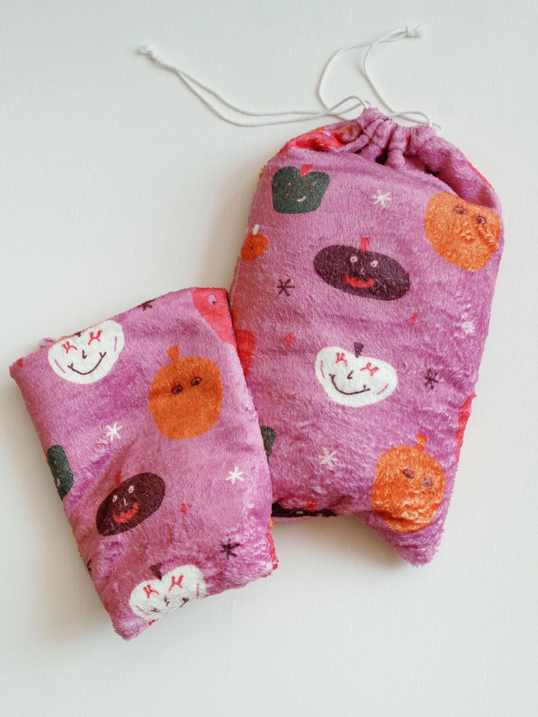 Happy Pumpkin 30x40 Blanket + Bag Set