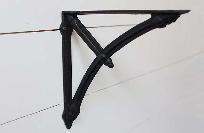 Iron Industrial Arc Shelf Brackets  Set of 2