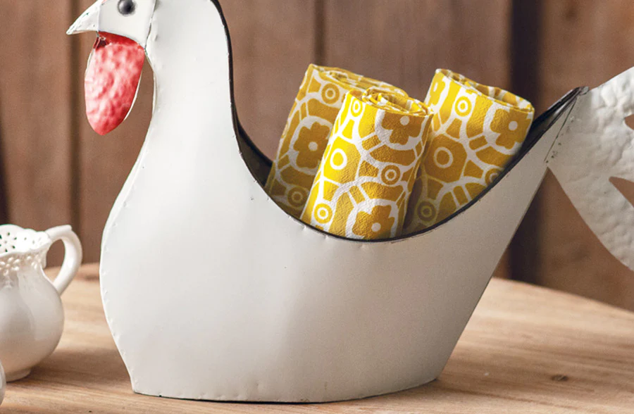 Metal Rooster Planter Bucket