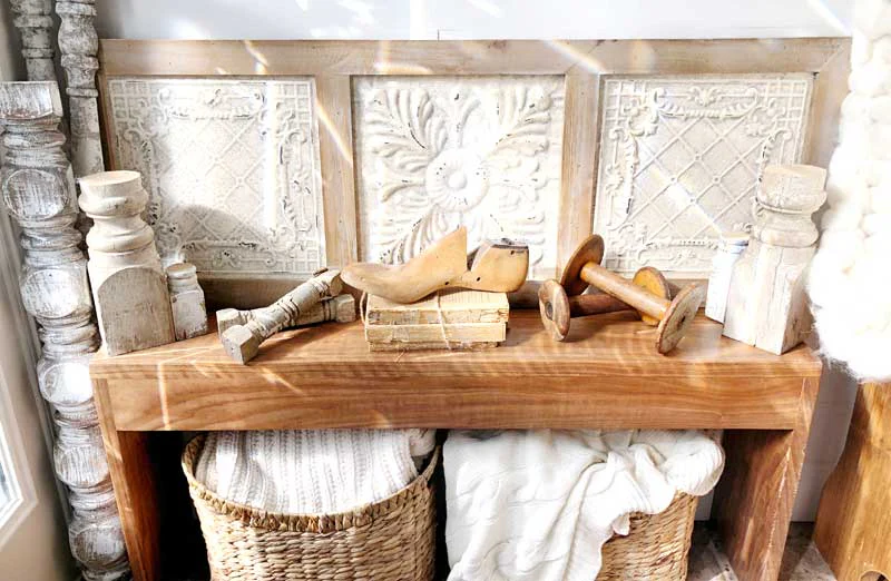 Cream Metal and Wood Medallion