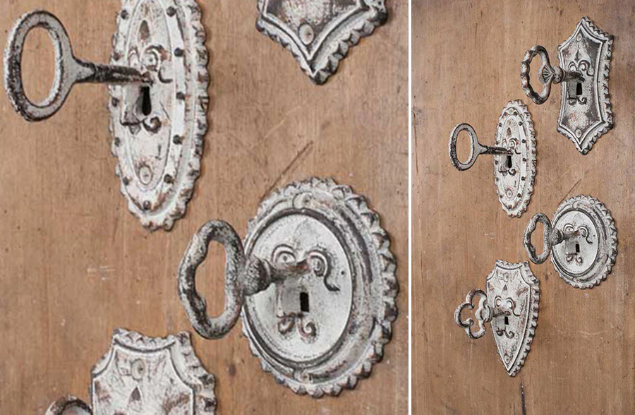 Vintage Key Metal Hooks, Set of 4