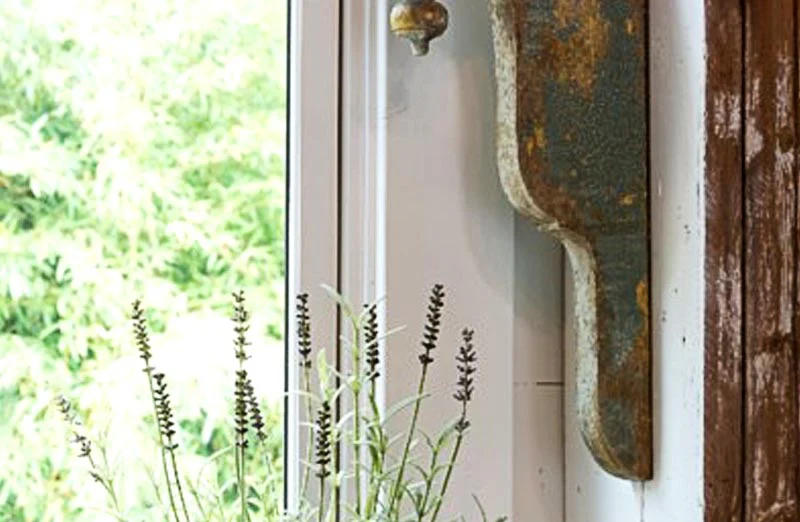 HUGE Distressed Wall Corbel