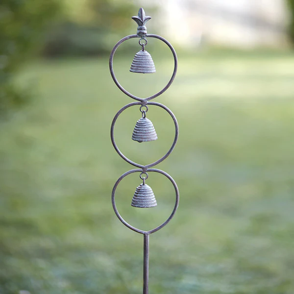 Fleur de Lis Garden Bell Stake