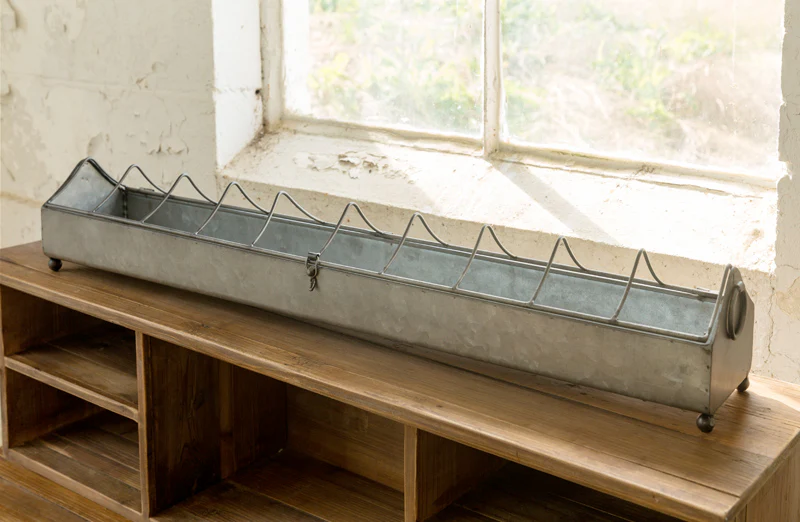 Huge Broiler Feeder Centerpiece