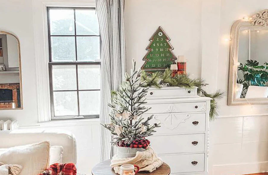 Vintage Tree Magnetic Advent Calendar