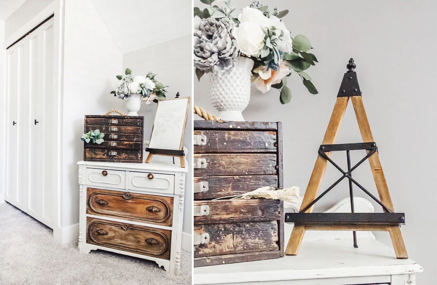 Artist's Easel Display Stand