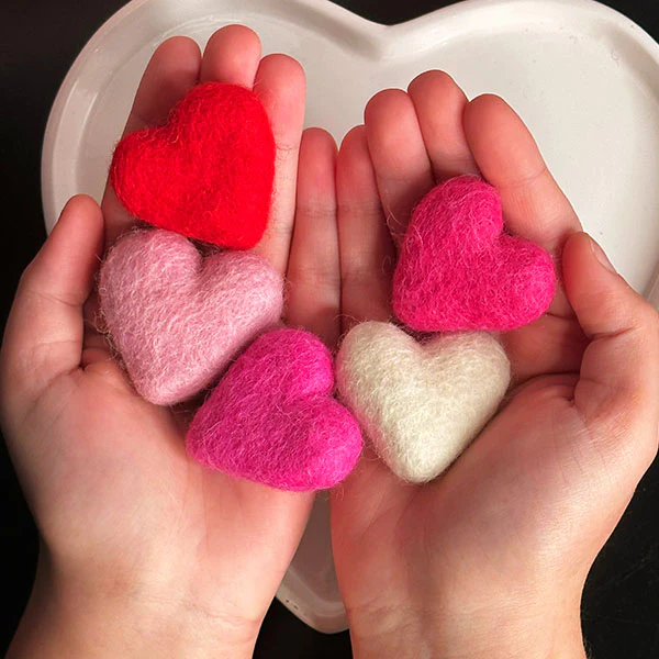 Colorful Hearts, Set of 5