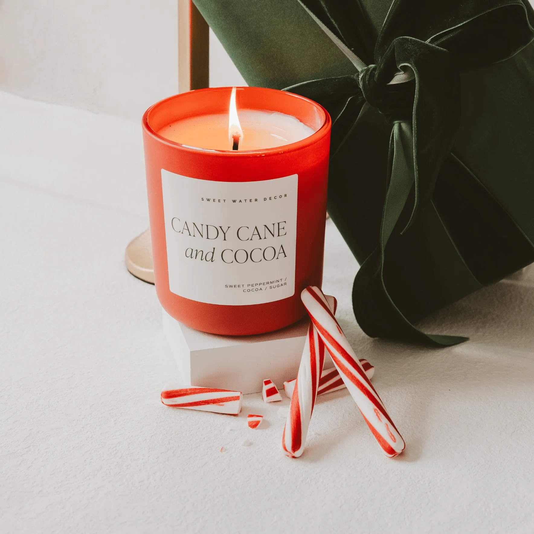 Candy Cane and Cocoa Soy Candle - Red Matte Jar - 15 oz