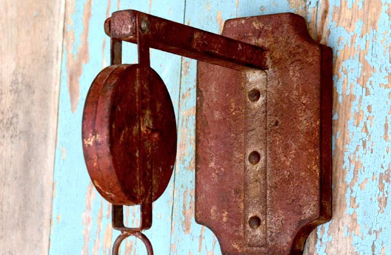 Antiqued Finish Pulley Bracket Hook