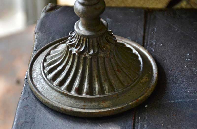 Single Clip Display Stand  Set Of 2